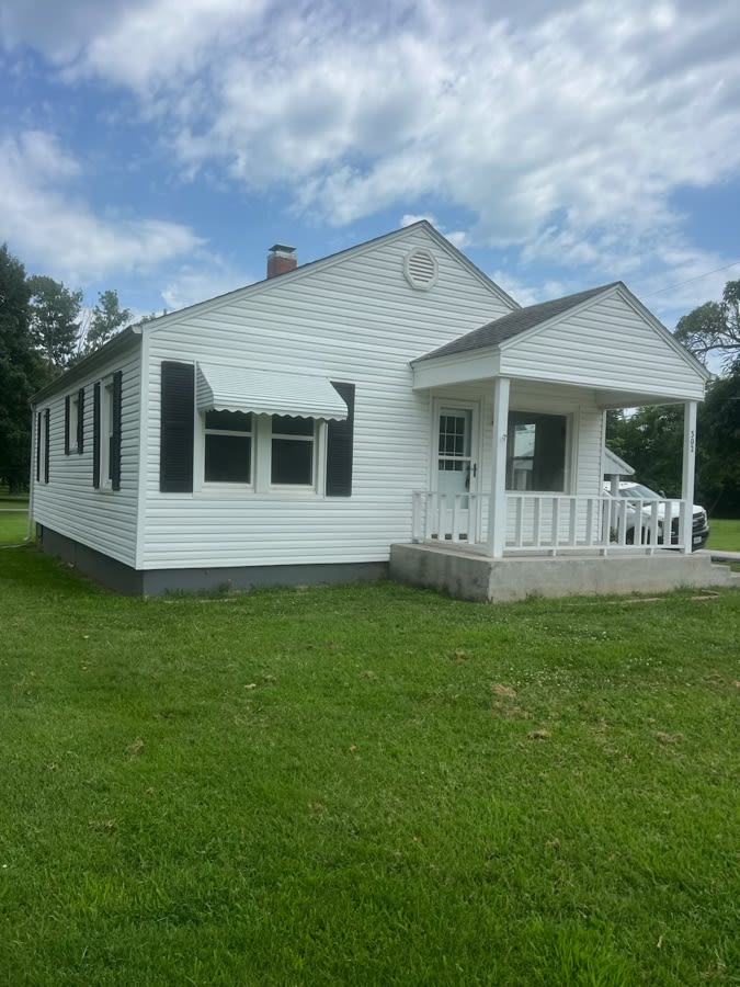 302 N. Wall St. – photo 1