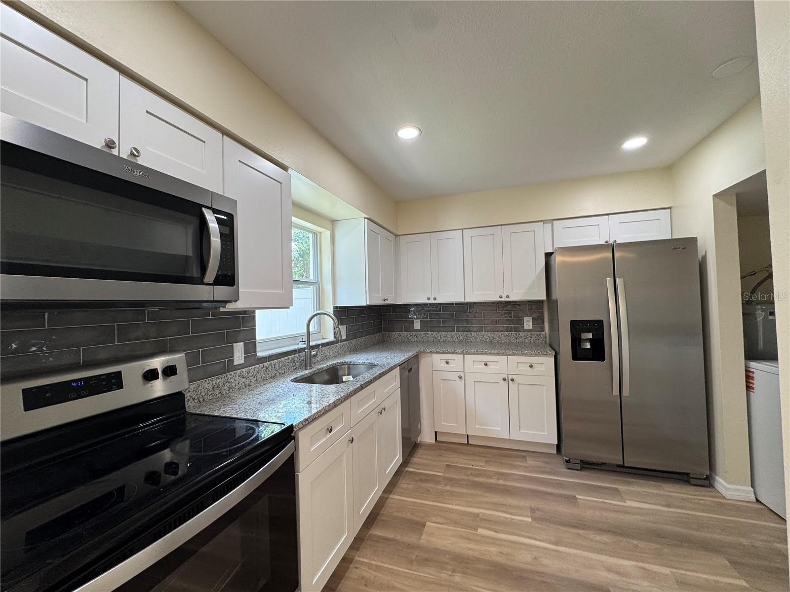 665 W JUNIATA Street – photo 3