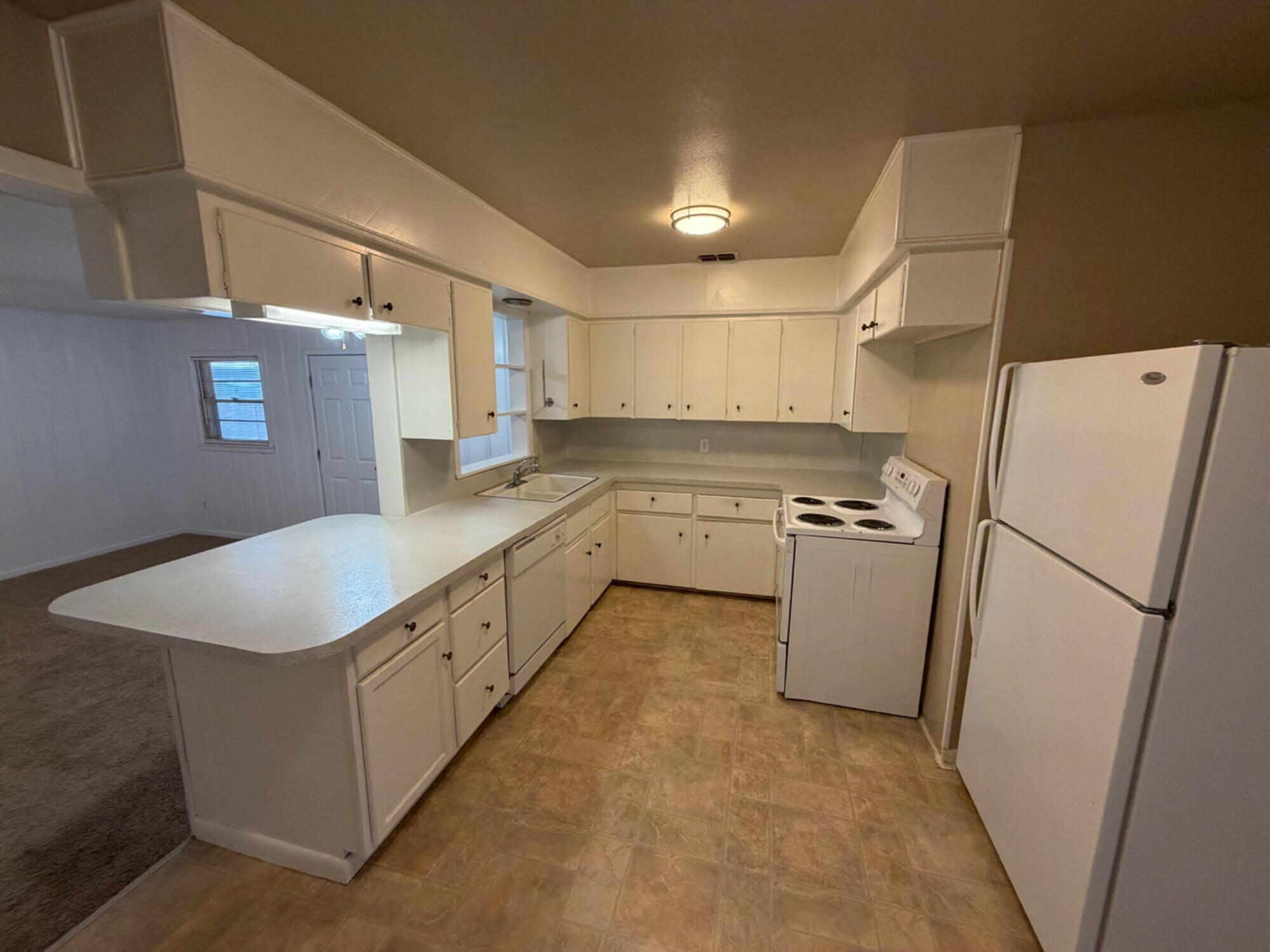 4608 44th Street – photo 3