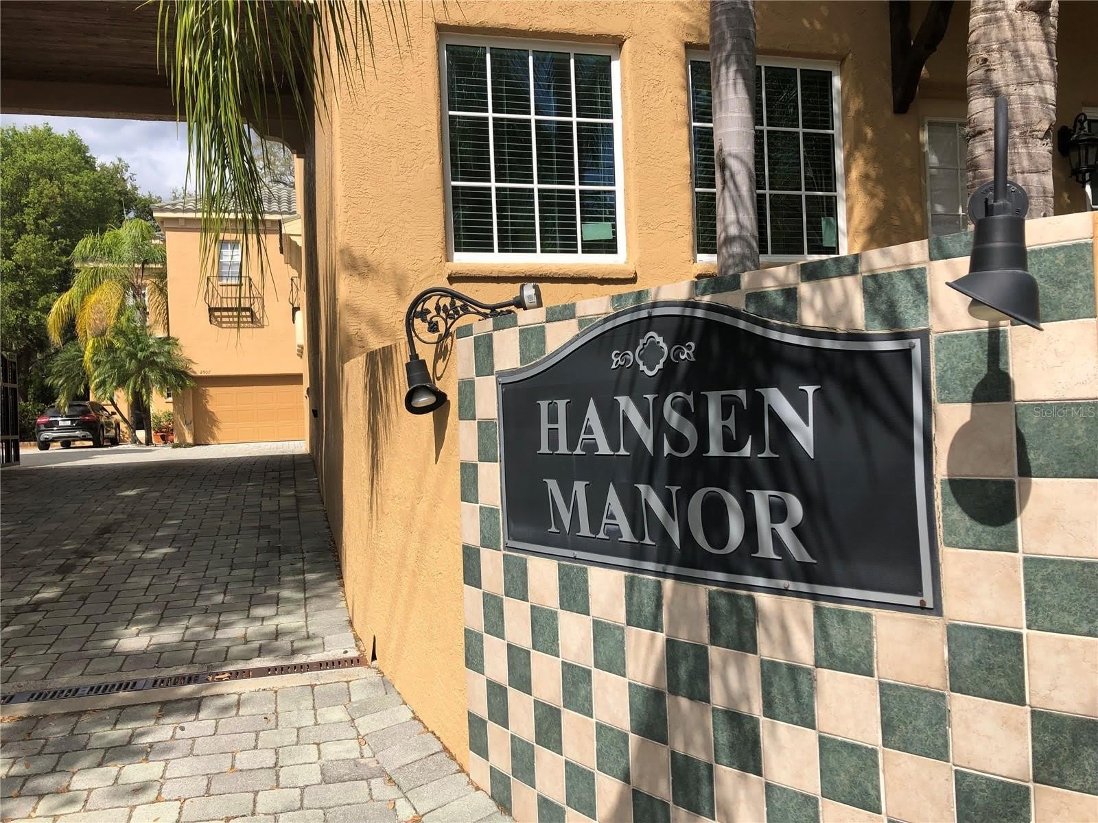 2902 HANSEN MANOR Lane – photo 2