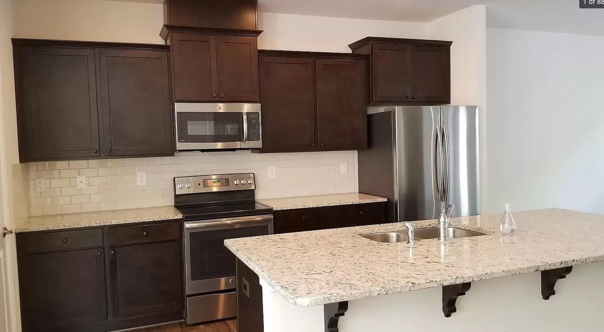 Room in 4 Bedroom Home at Sharonbrook Dr – photo 1