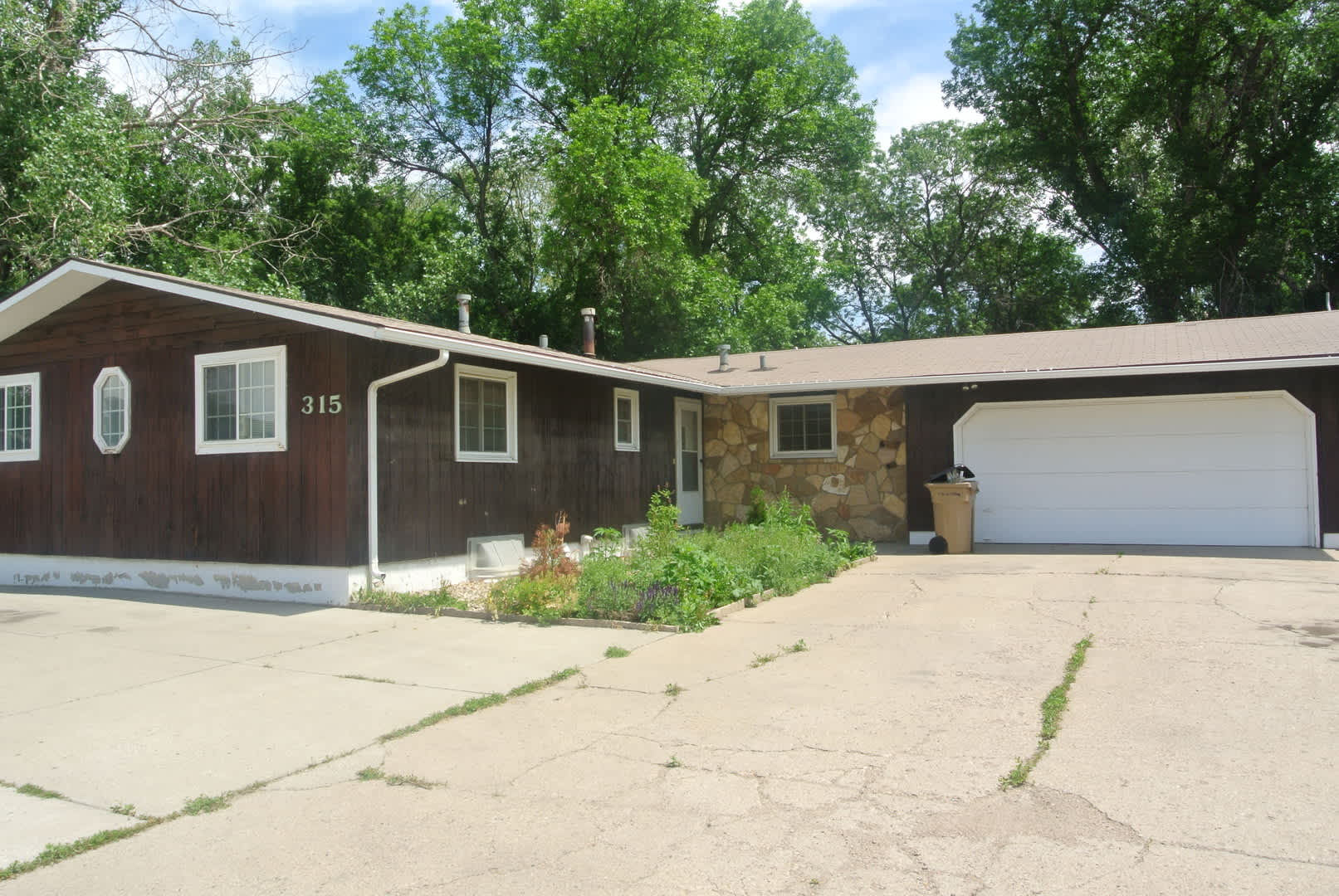 4 Bedroom House! – photo 3