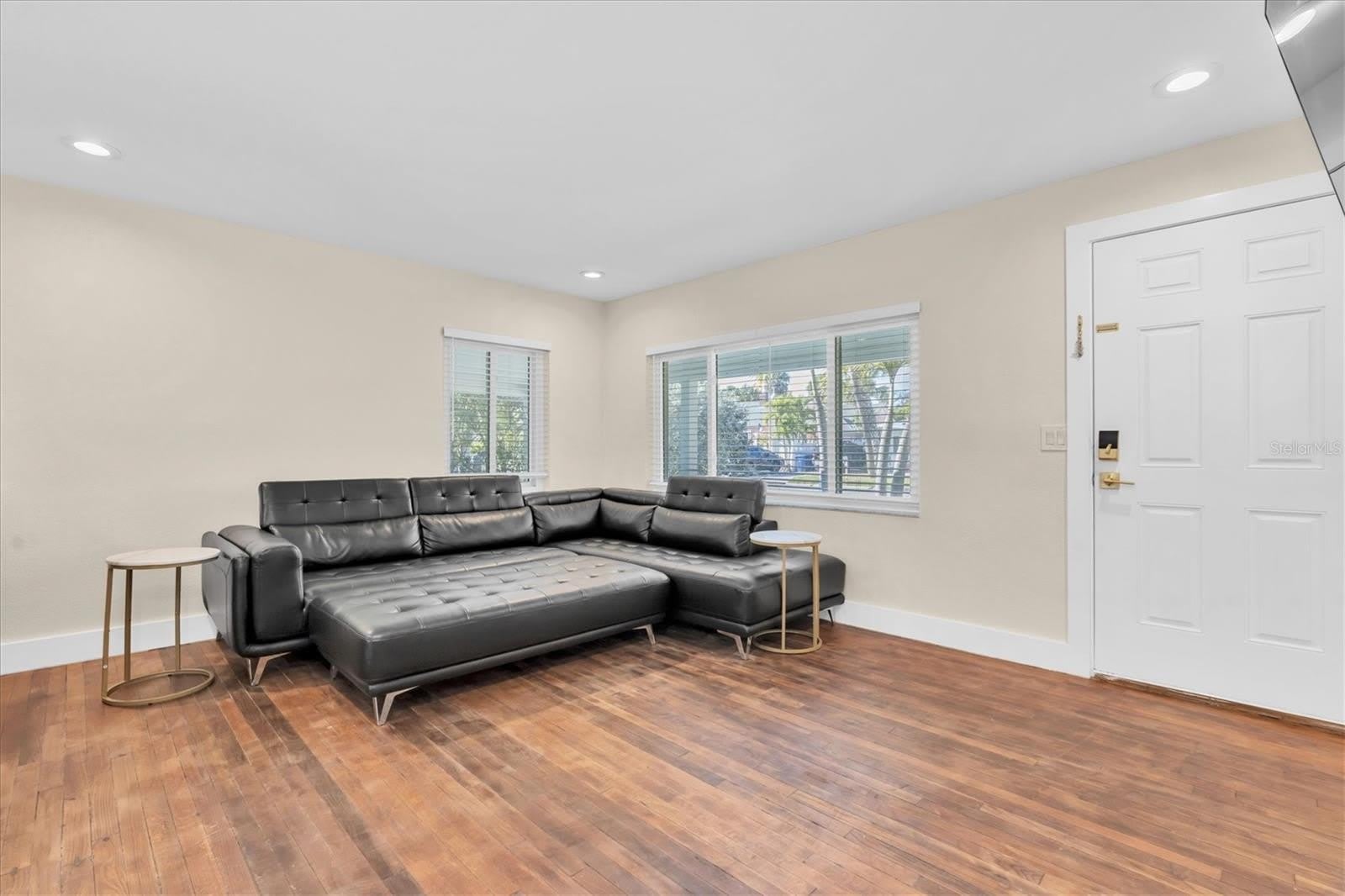 518 77TH Avenue – photo 5