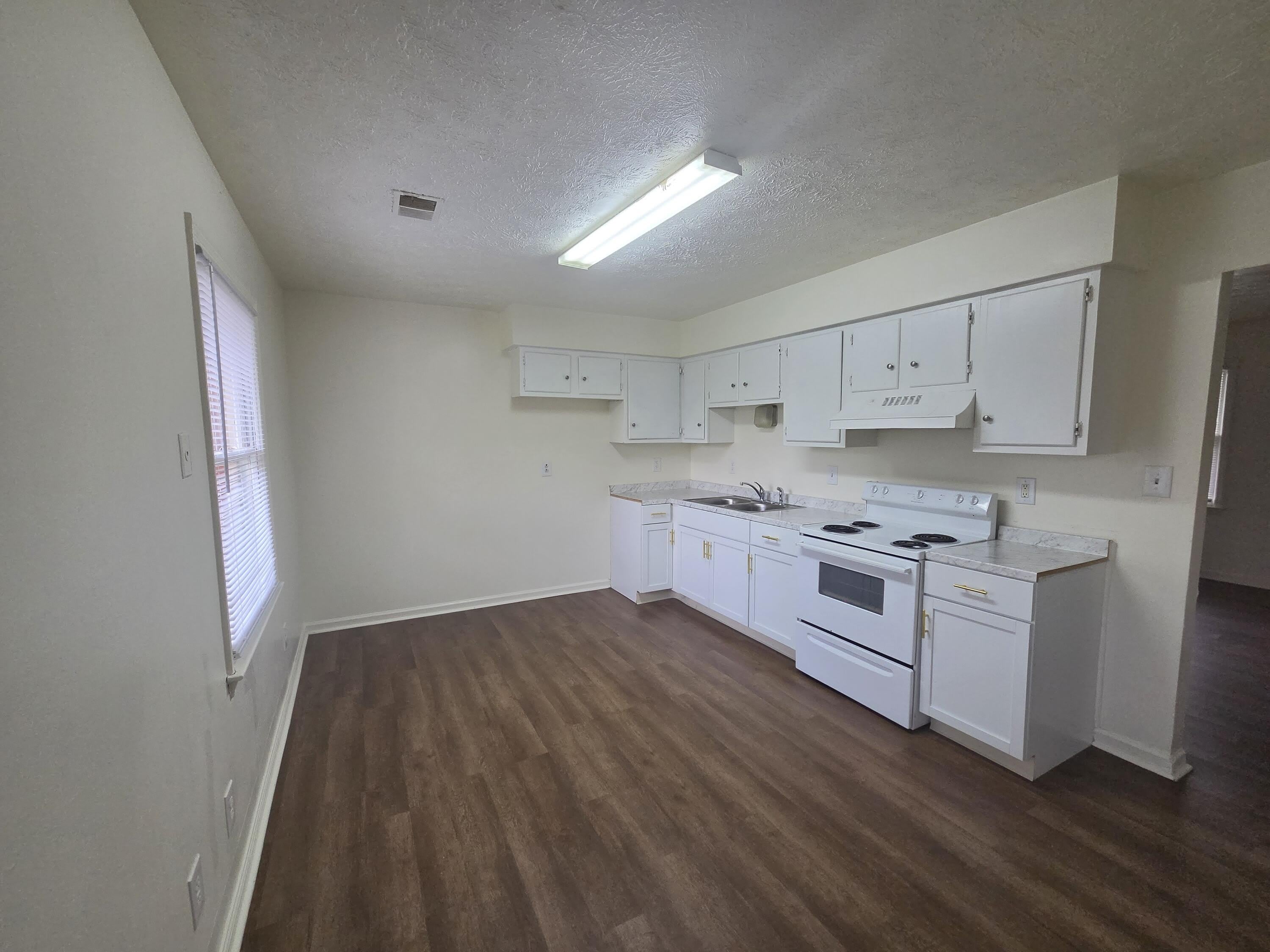 3777 Red River Drive – photo 3