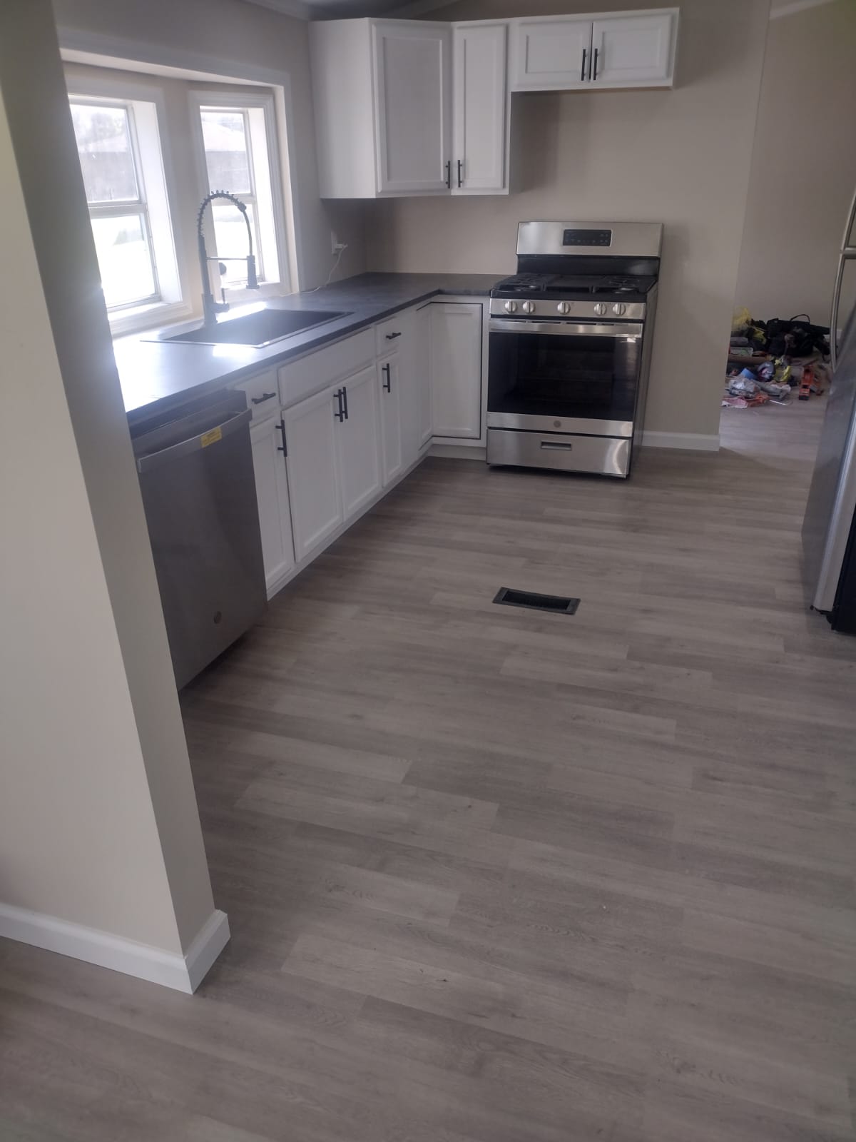 120 Blythe Rd – photo 5