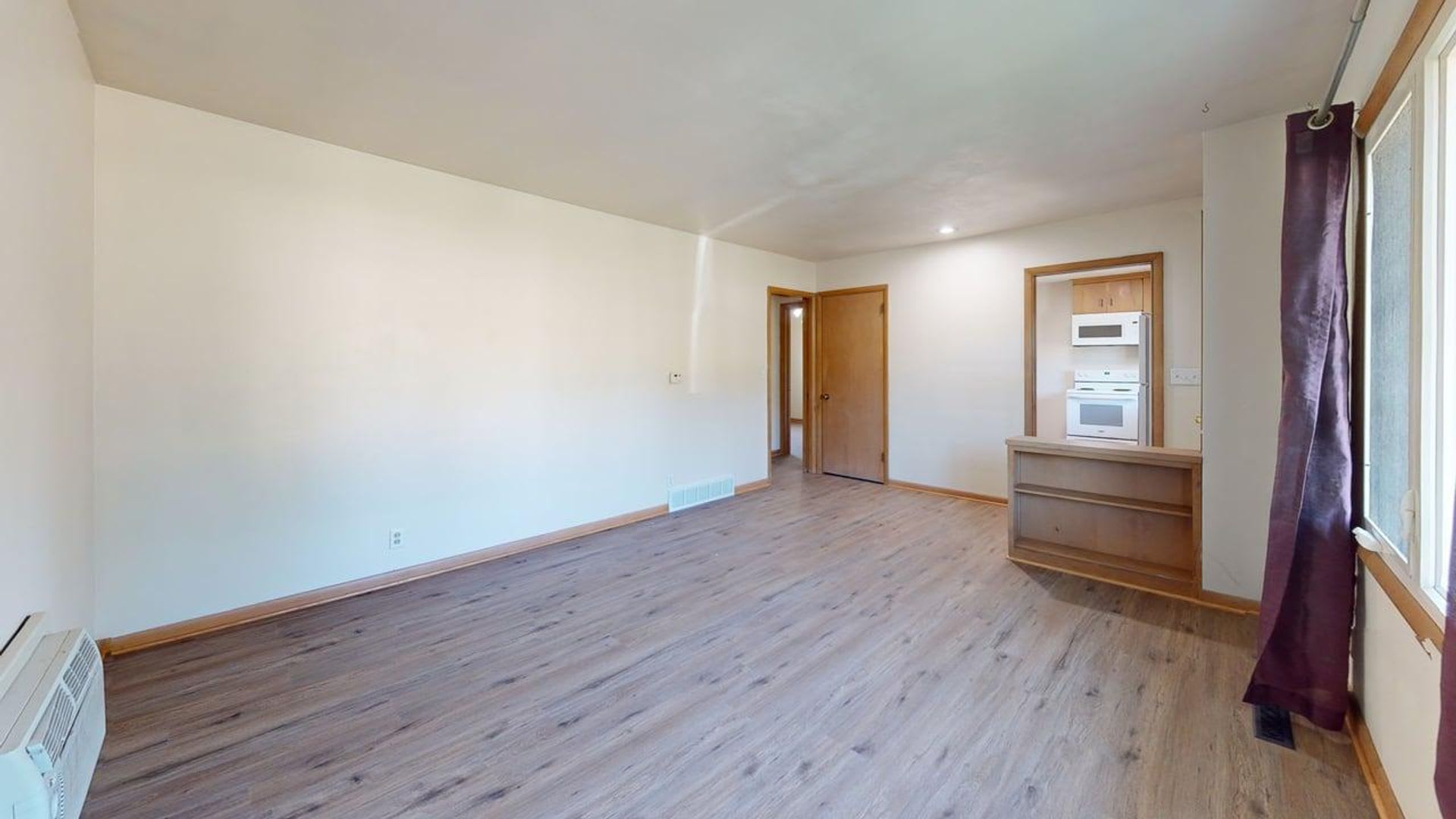 Great Duplex on Campus – photo 3