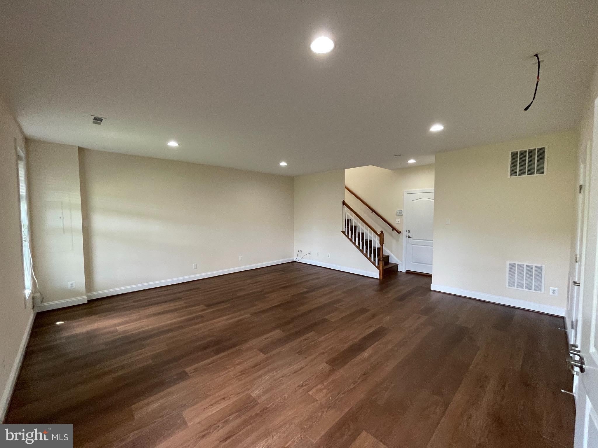 42751 Puller Terrace – photo 4