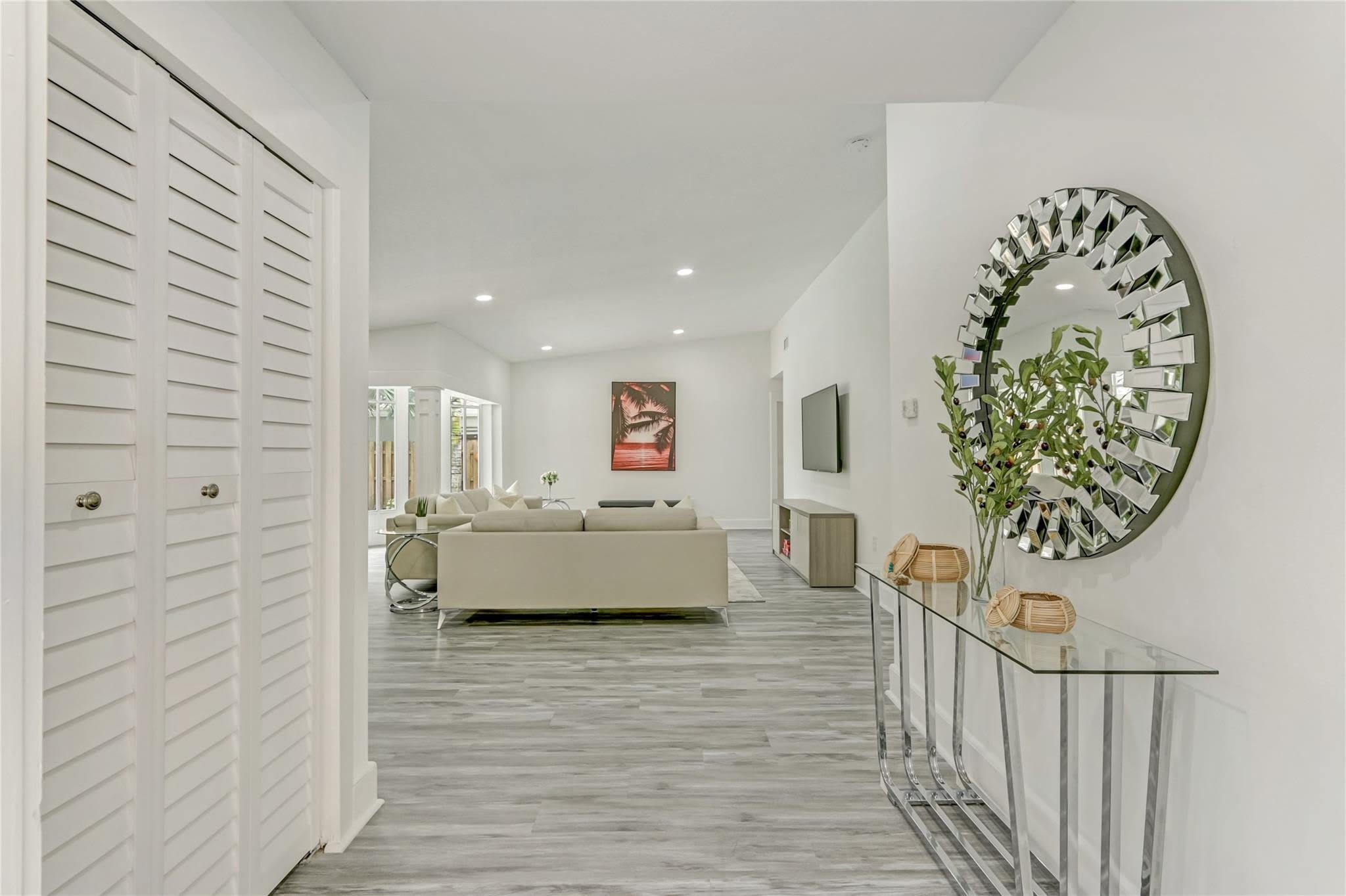 16643 Redwood Way – photo 1