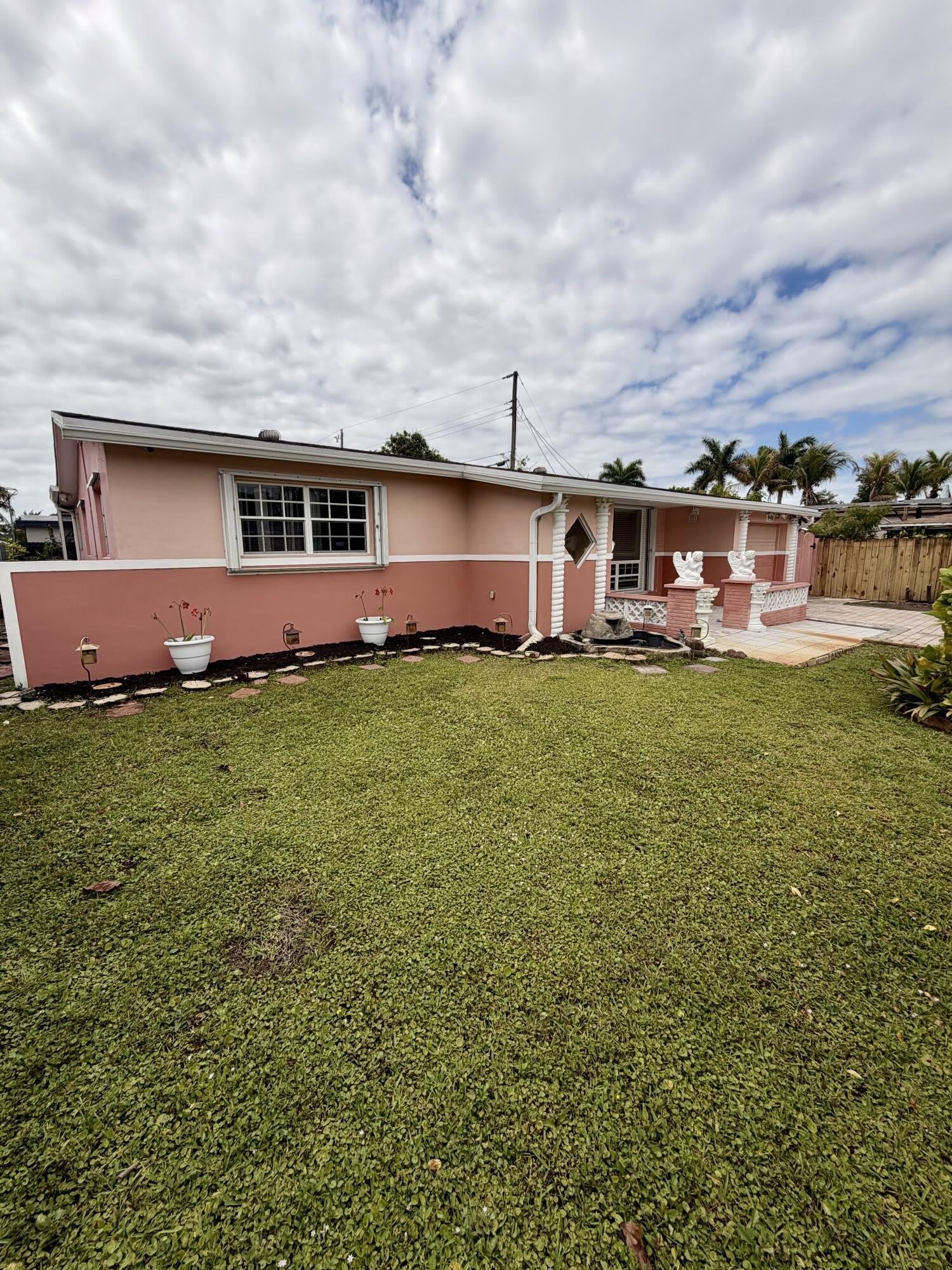 7648 Alhambra Boulevard – photo 3