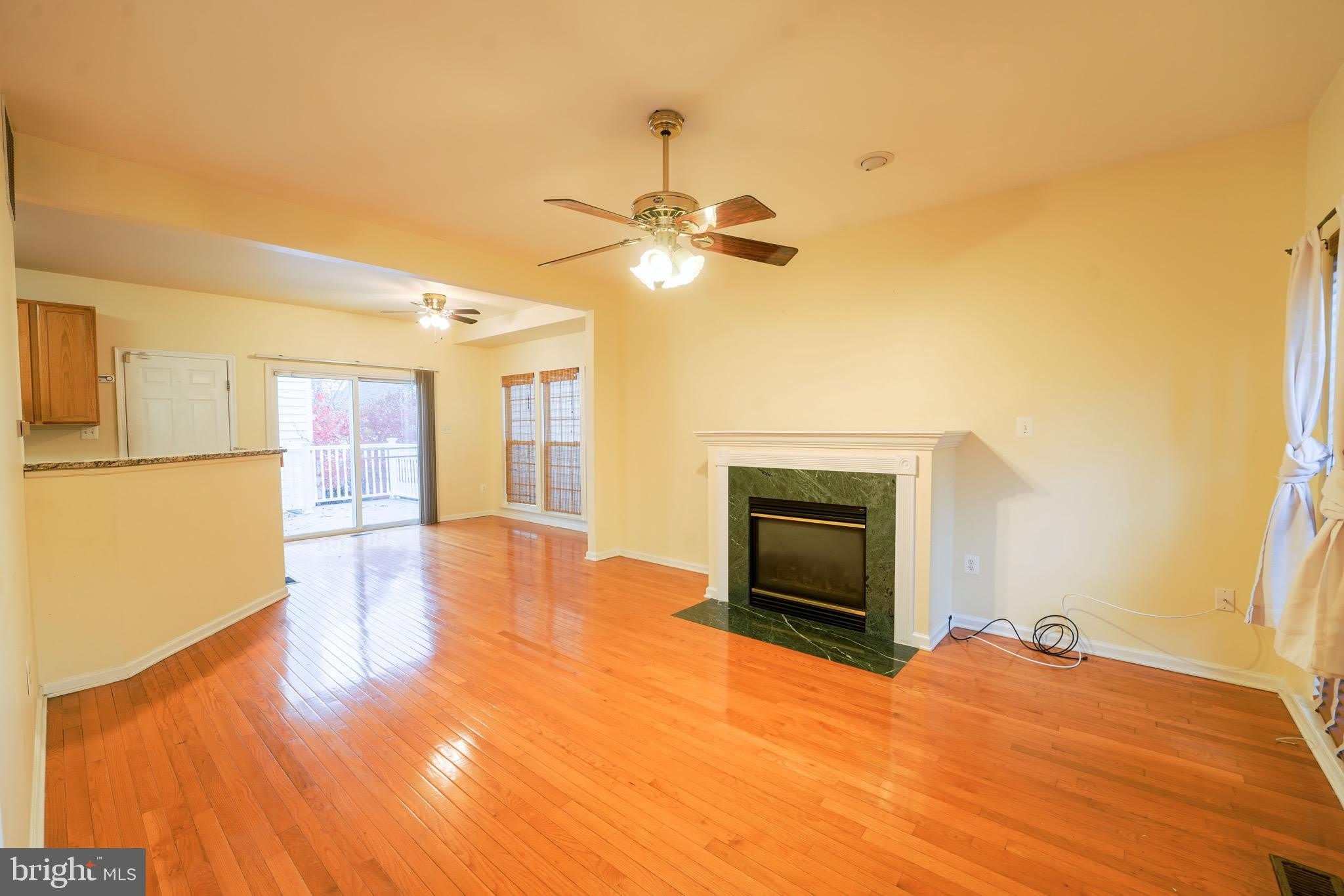 303 HIGHLAND RIDGE Avenue – photo 3