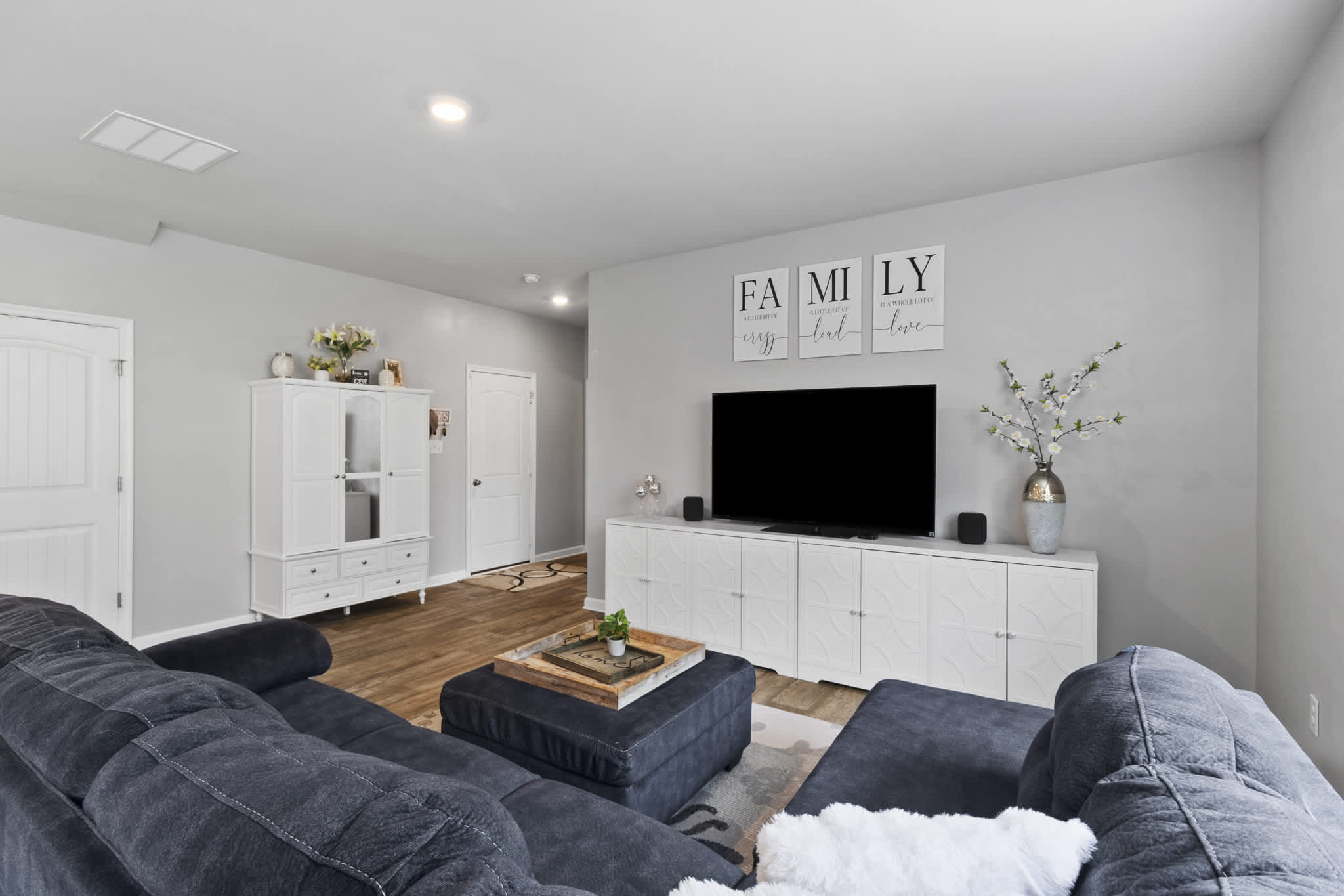 20576 Smithfield Cir – photo 5