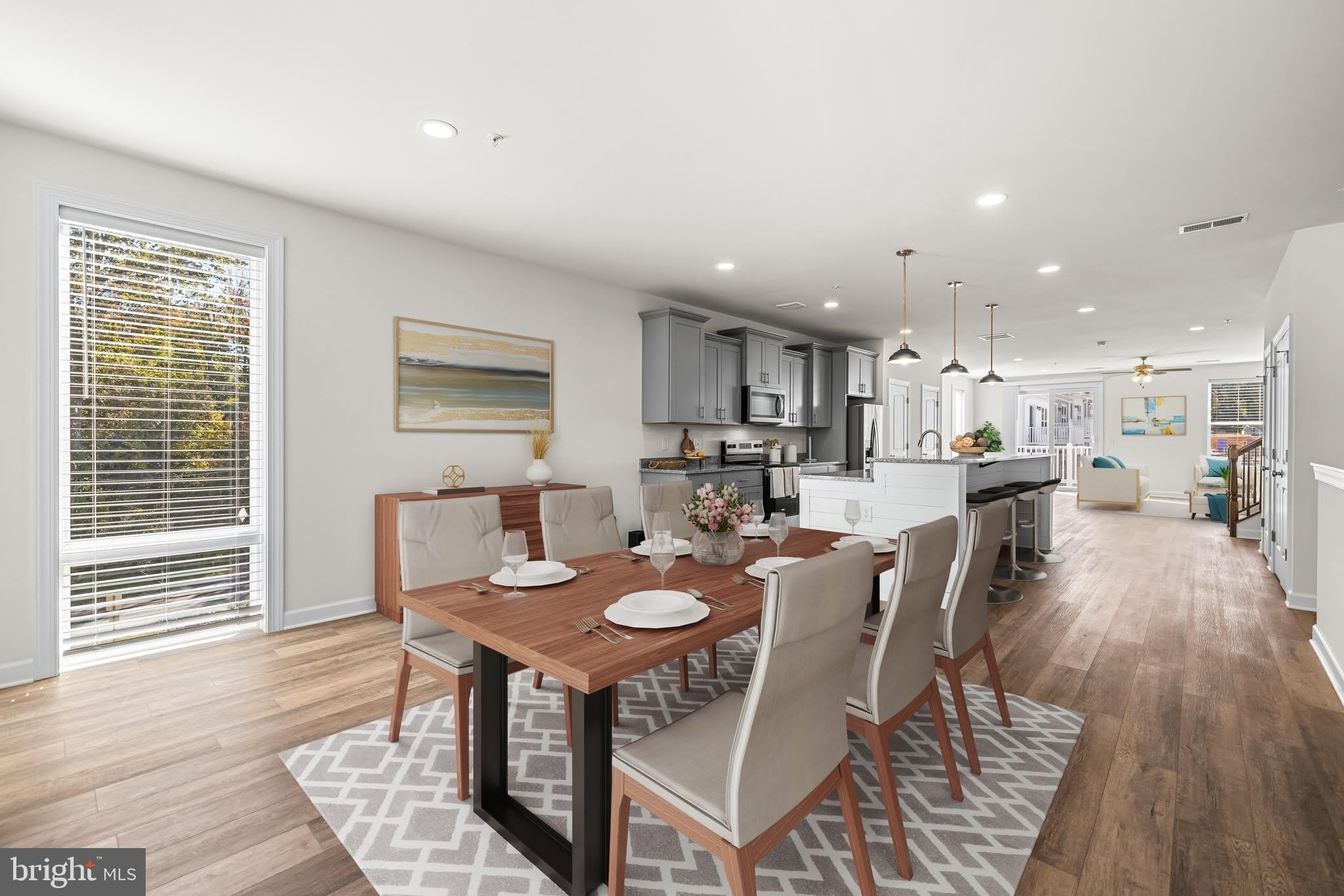 900 GILBERT Road – photo 3