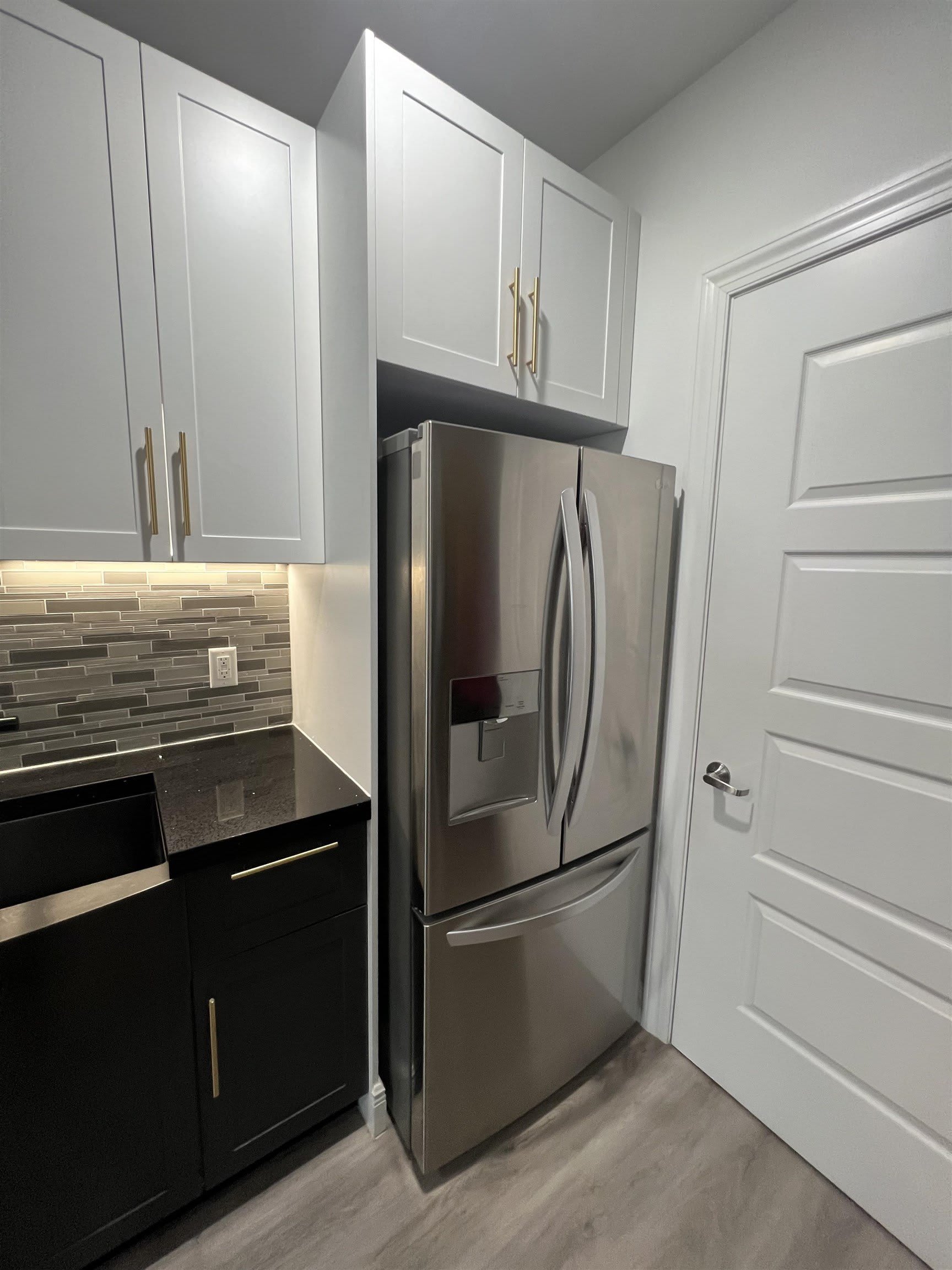 211 Baldwin Avenue – photo 4