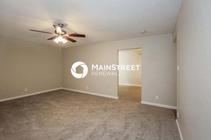 2126 Citroen Street – photo 3