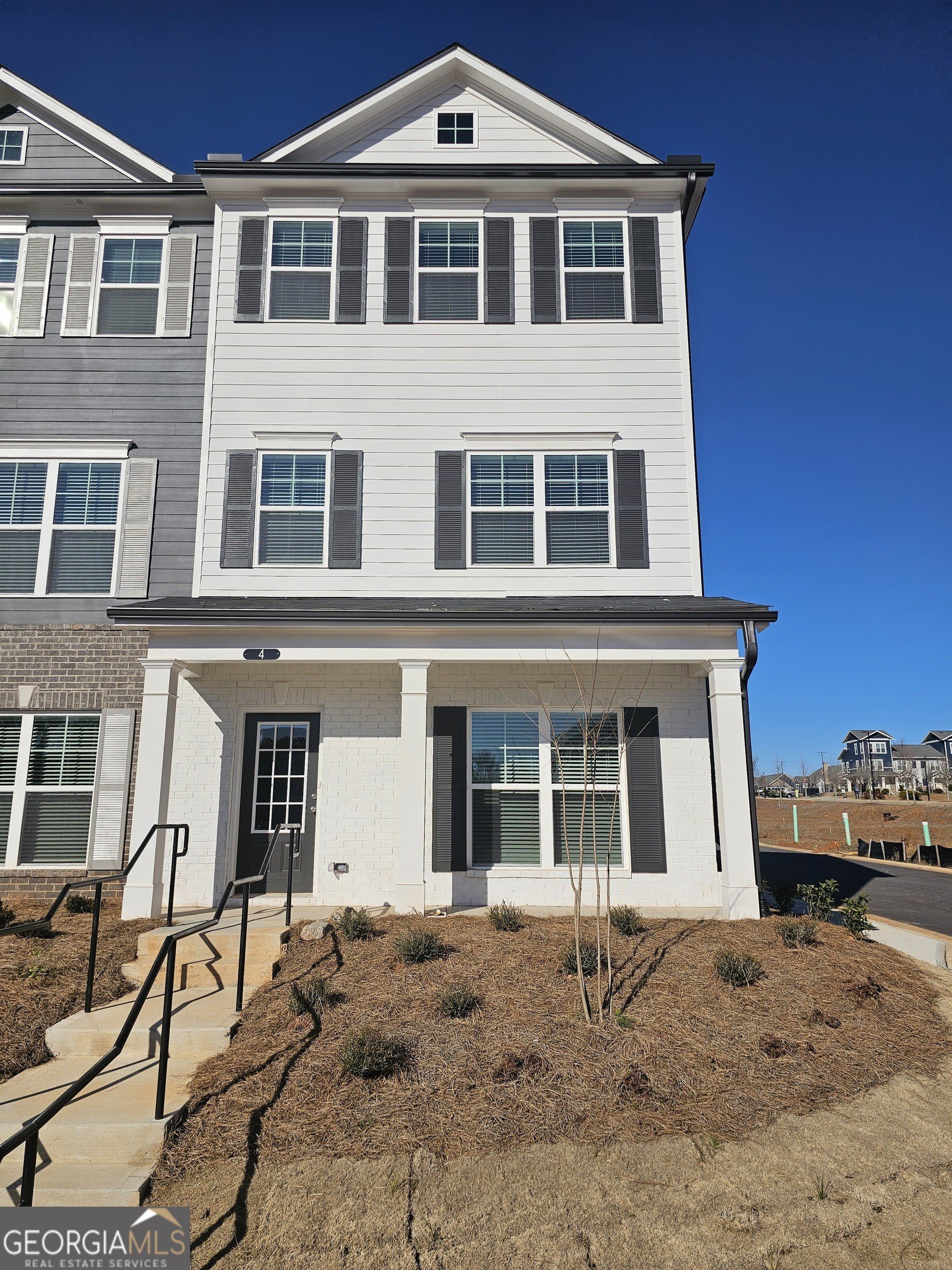4 Silver Lane – photo 1