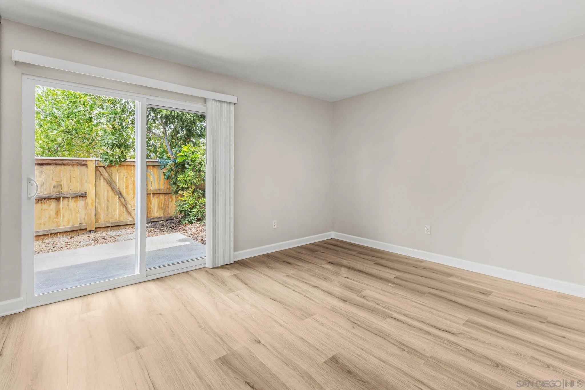 1809 Eastwood – photo 5