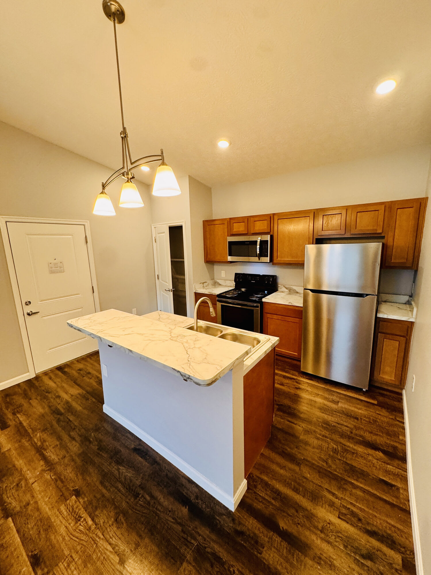 Adams Pointe – photo 3
