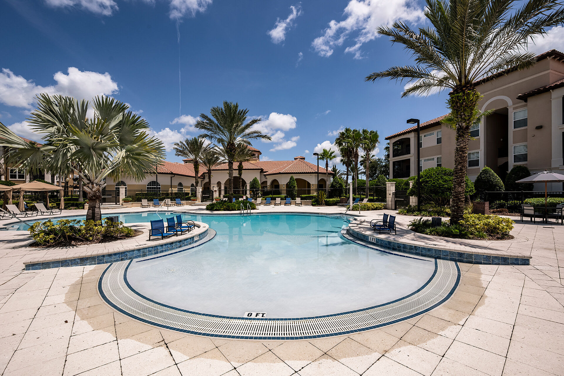 The Grand At Westside Apartments – photo 4