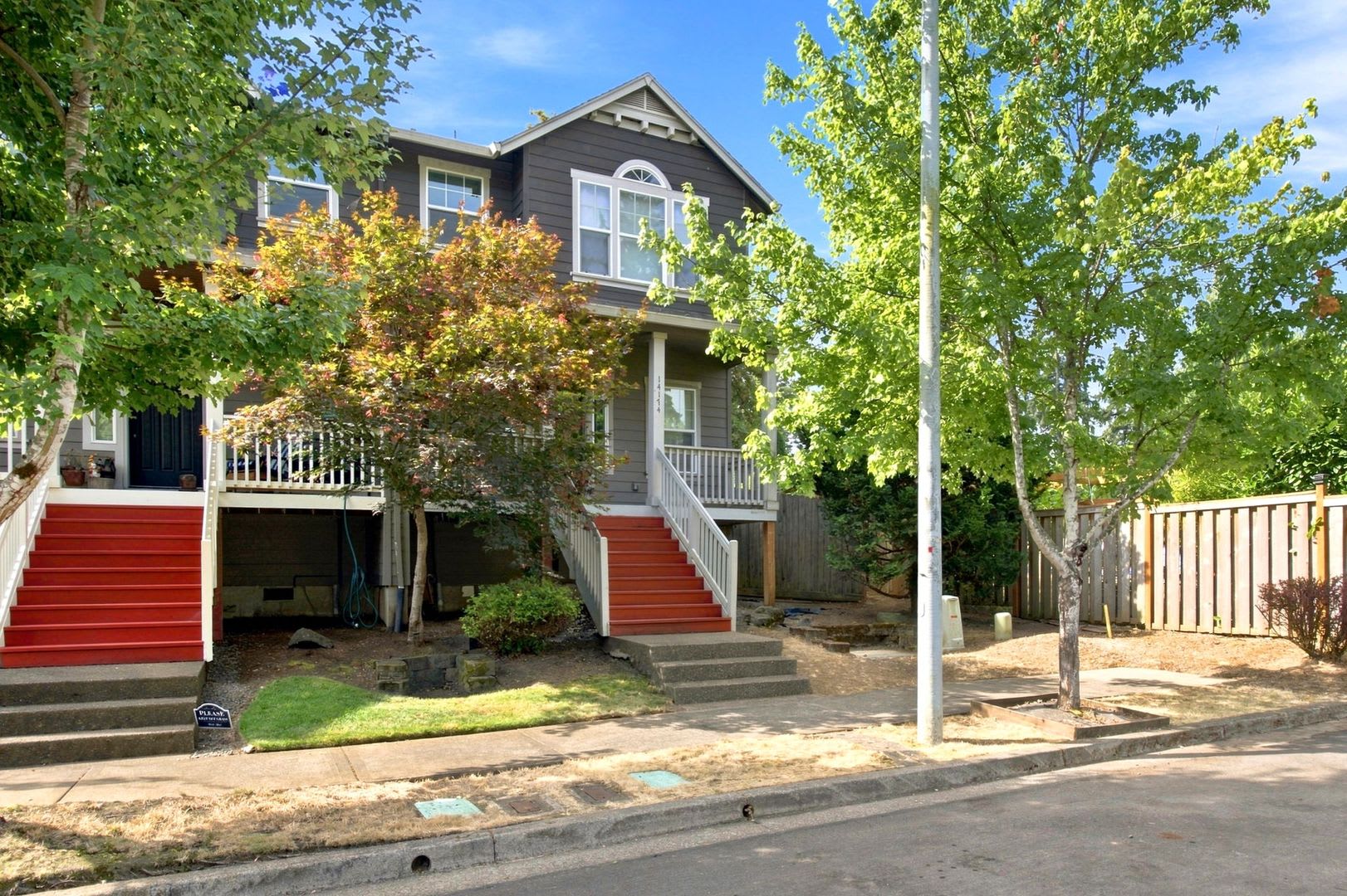 500 Off First Month Beautifully Updated 4 Bedroom Oregon City Home With A C Fireplace Fenced Yard – photo 2