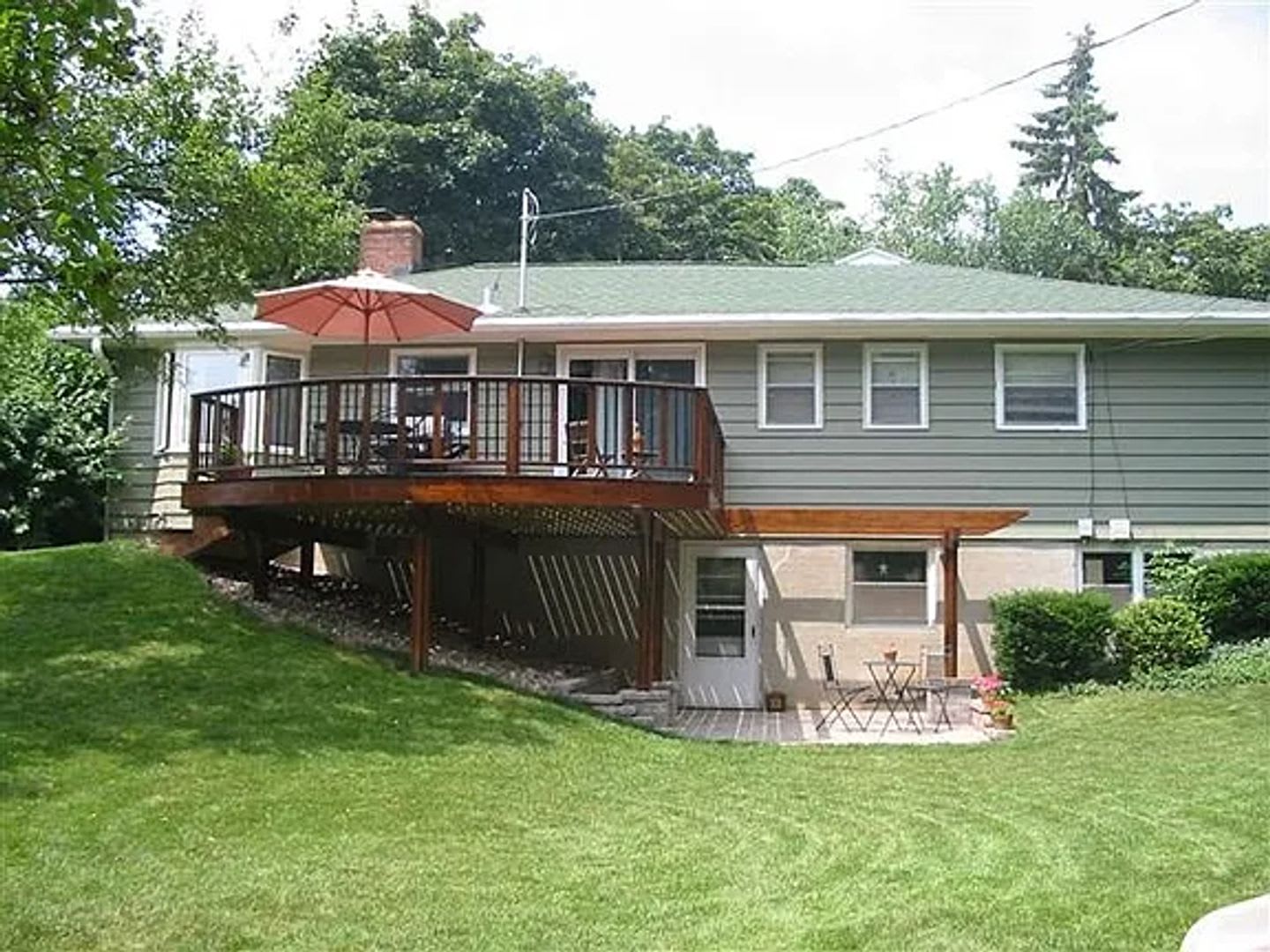 717 Anthony Lane – photo 4
