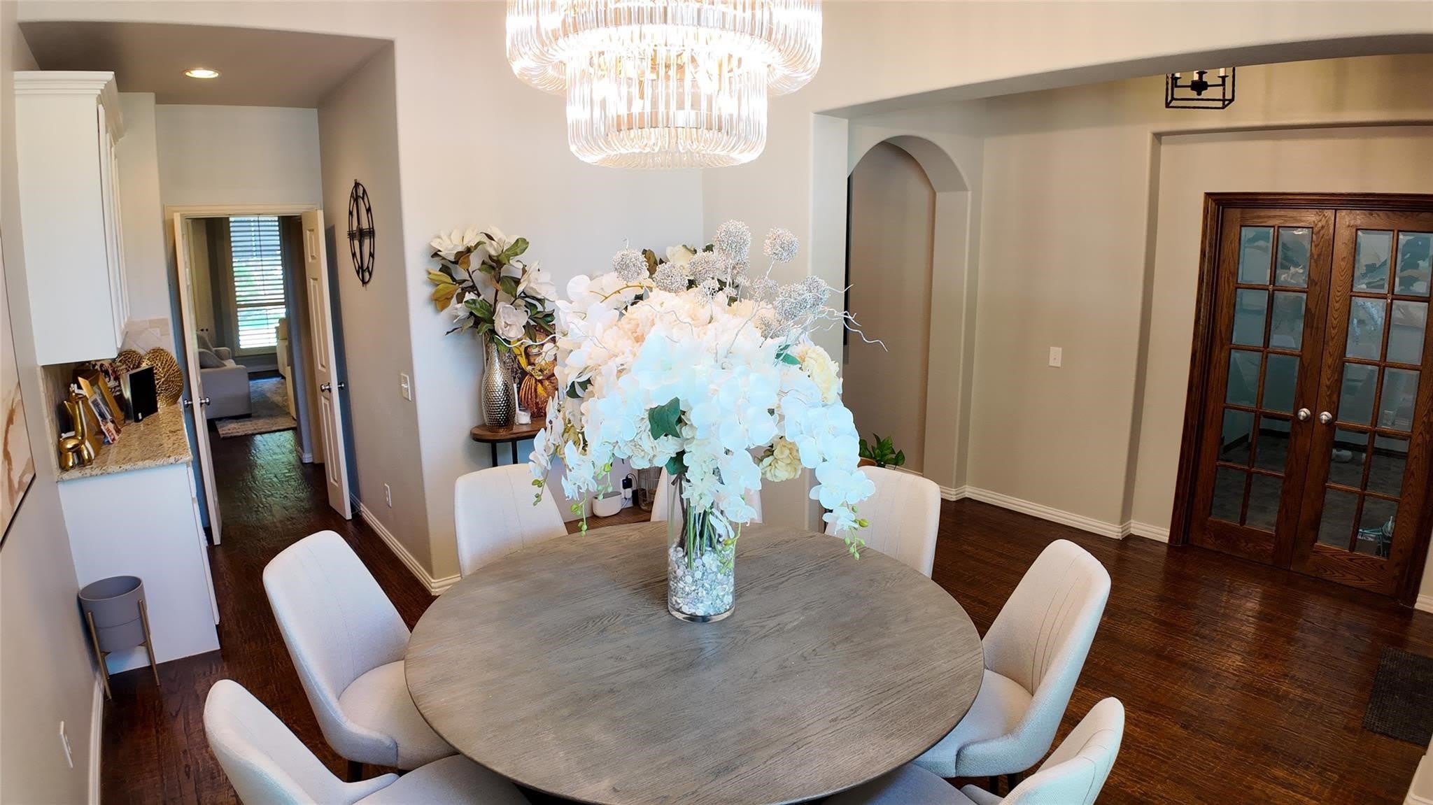 1005 Grandbury Street – photo 3