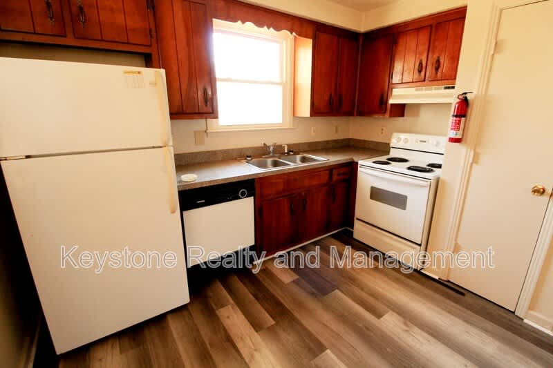 1600 Paradise Hill Rd – photo 3