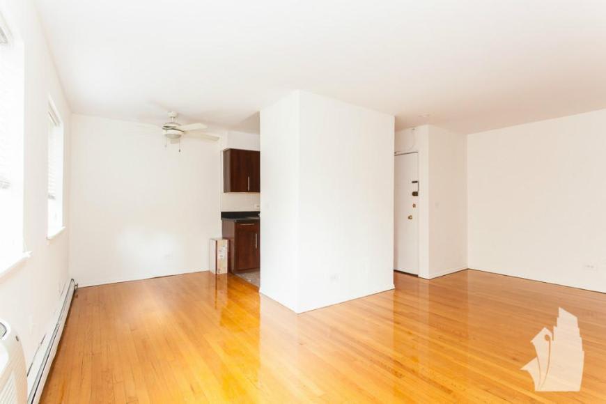 515 West Barry Ave – photo 4