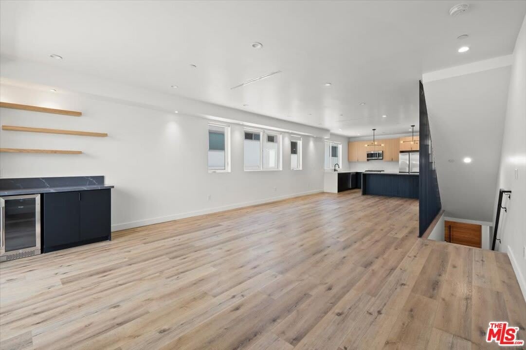 839 N Mccadden Pl – photo 1