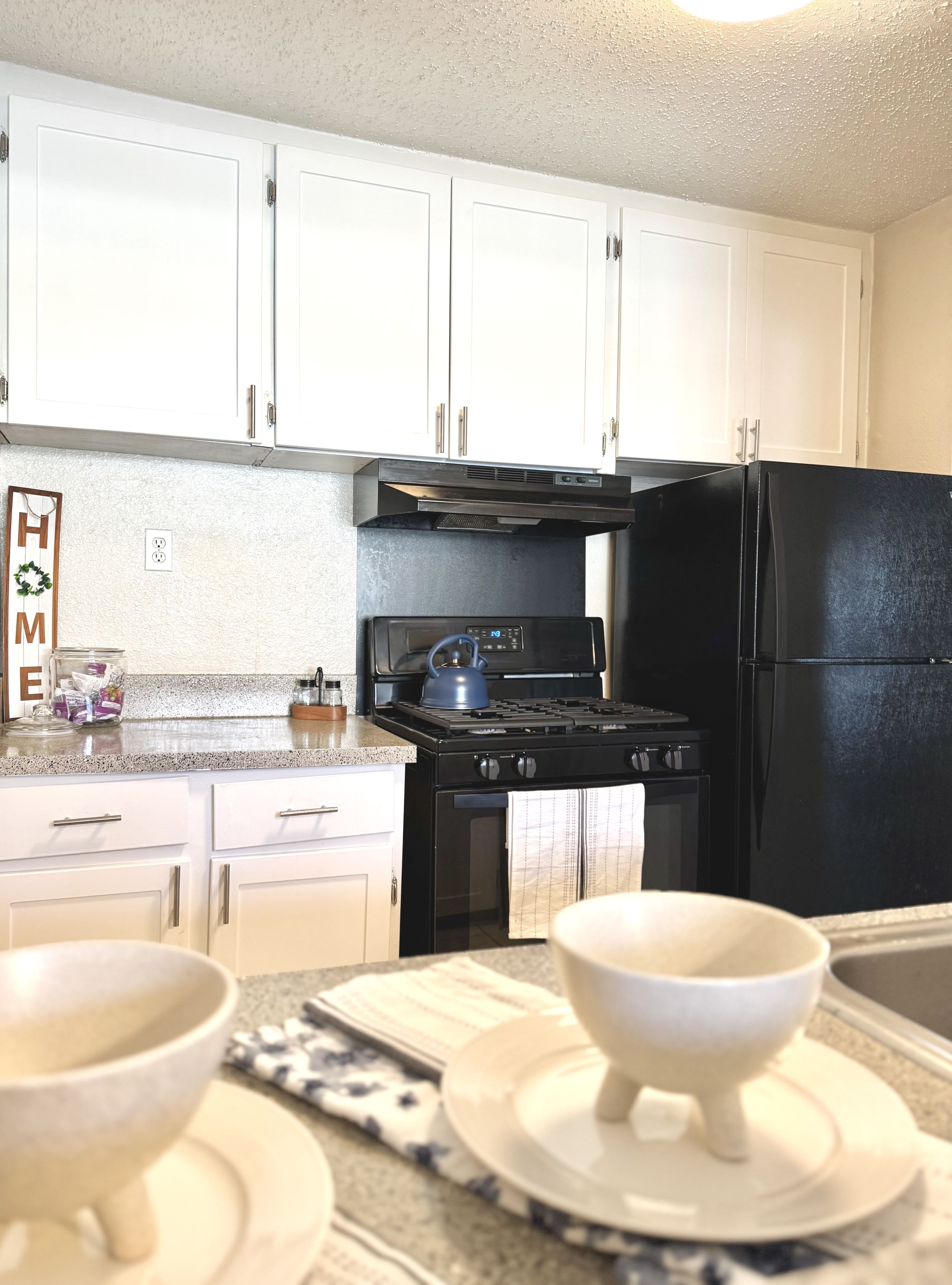 Fairfax Apartments – photo 3