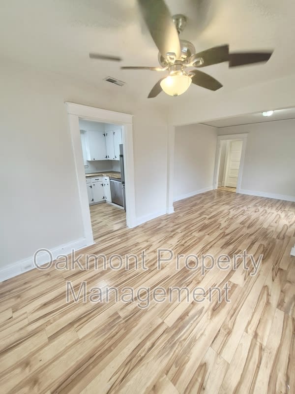 110 Phelps Road B – photo 3