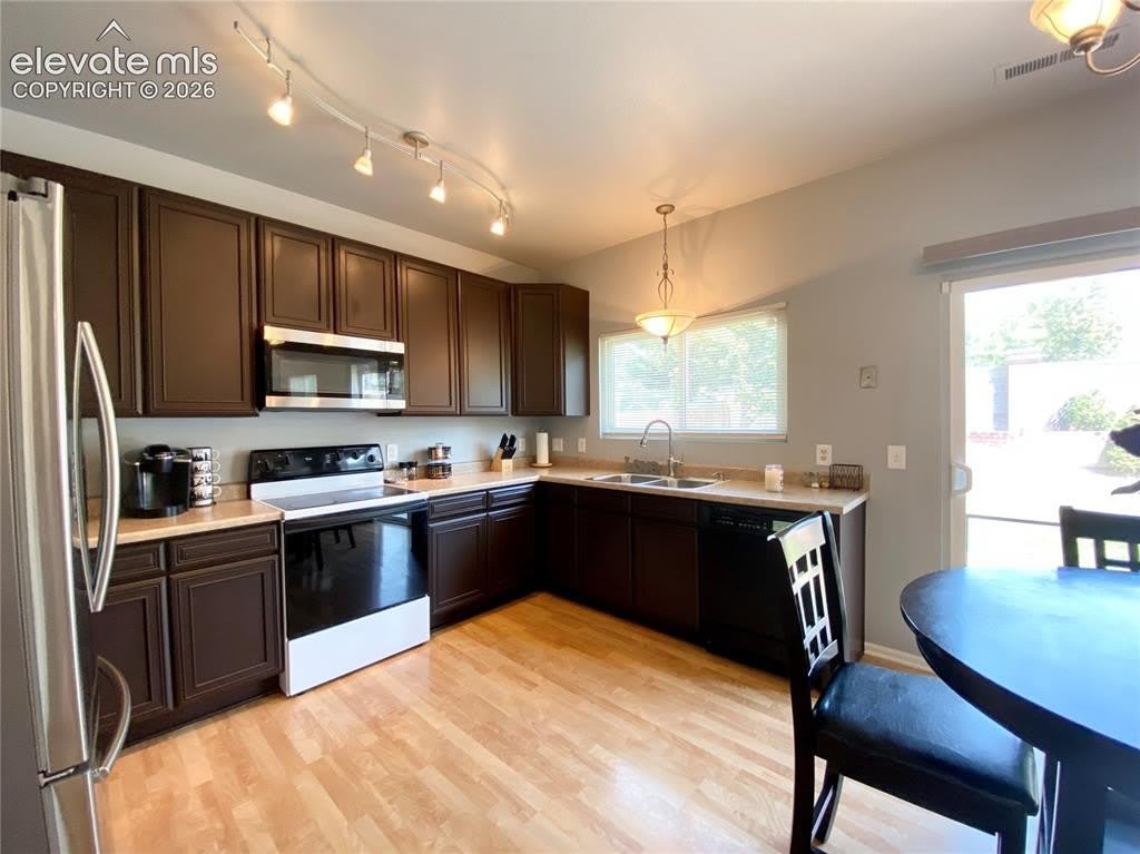 5241 Mountain Air Circle – photo 5