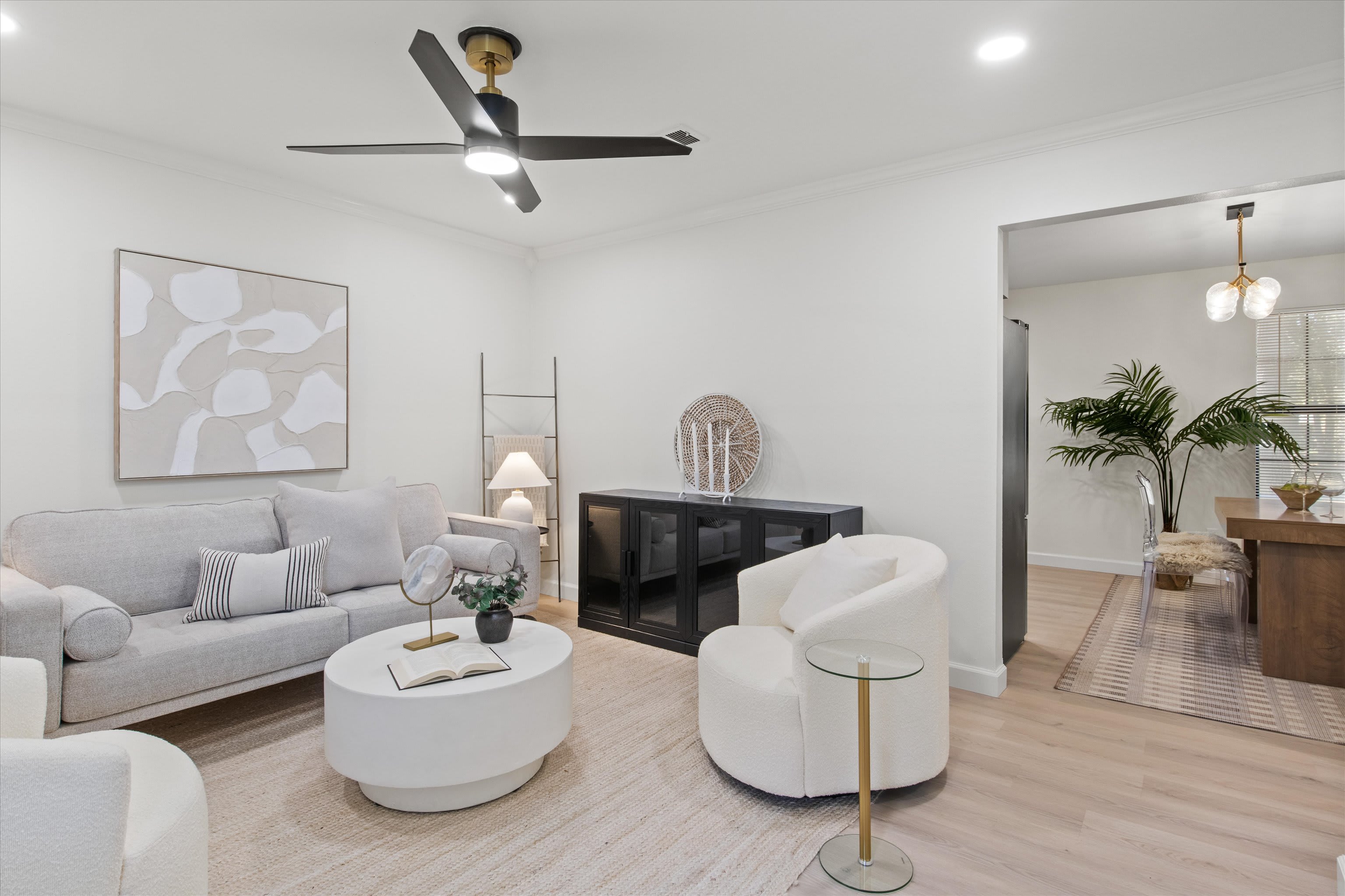 8477 Titus Ln – photo 4