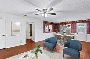 525 Baldwin Street – photo 5