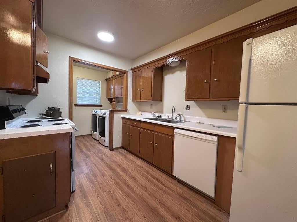 2037 Delaware Lane – photo 4