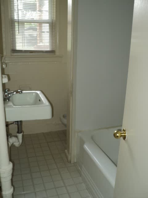 4601 Blaine St Ne 1 – photo 3