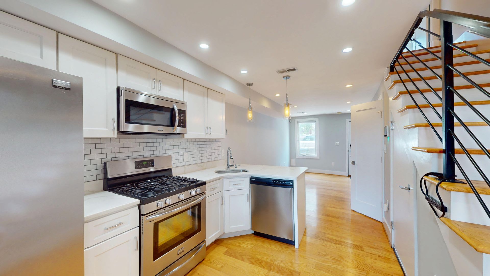 DC Backyard Oasis-Fully Renovated Two-Bedroom House Available Now! – photo 4