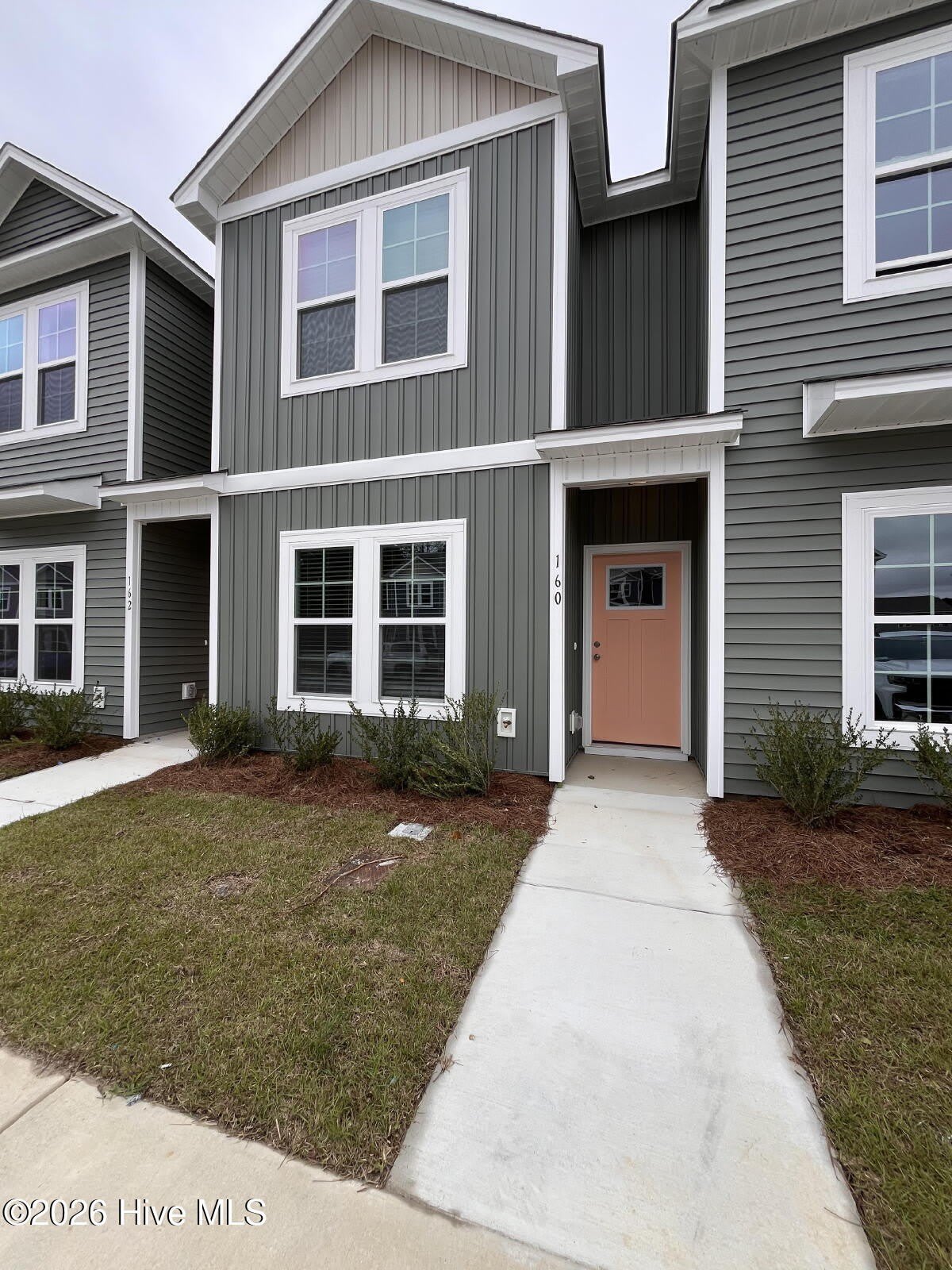 160 Loren Road – photo 1