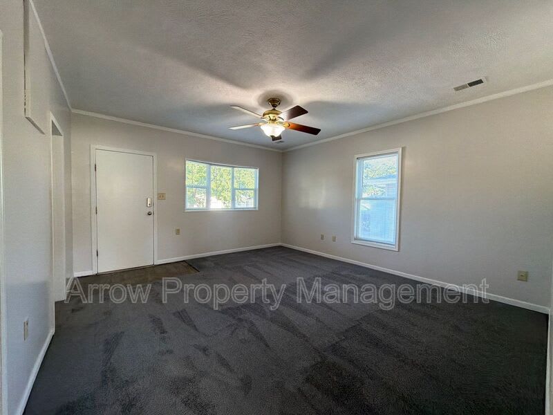 625 South 3rd Street – photo 2