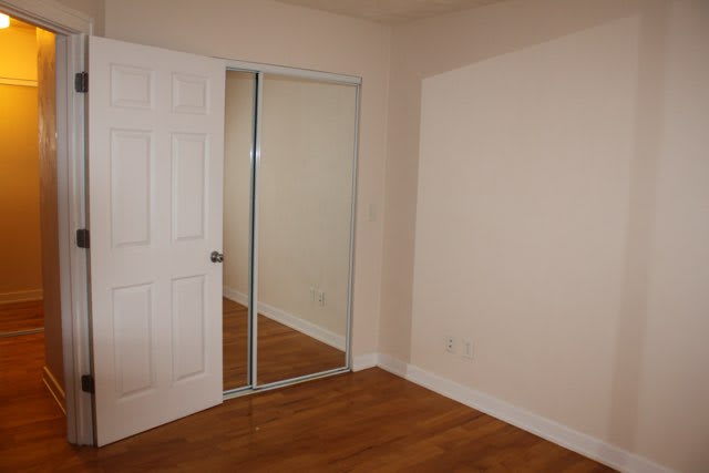 1506 Knollwood Ave – photo 3