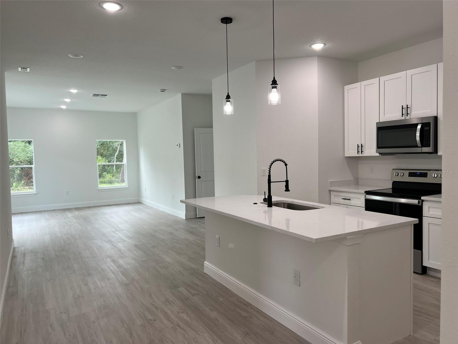 3 Fisher Place Drive – photo 2