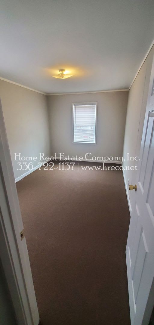 Cambridge Apartments 2332 N Cherry Street Apt A – photo 2