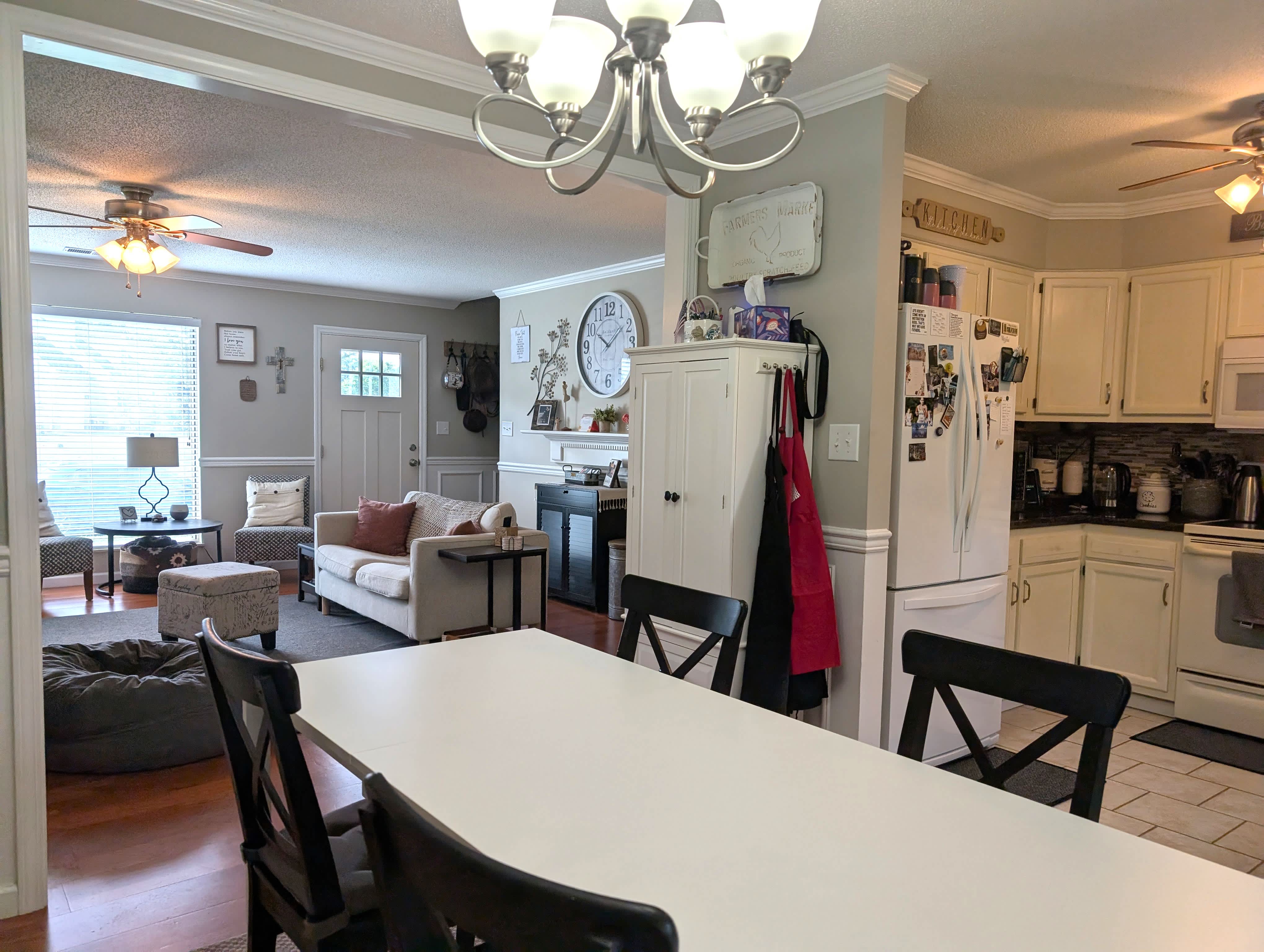 601 Blackburn Dr – photo 4