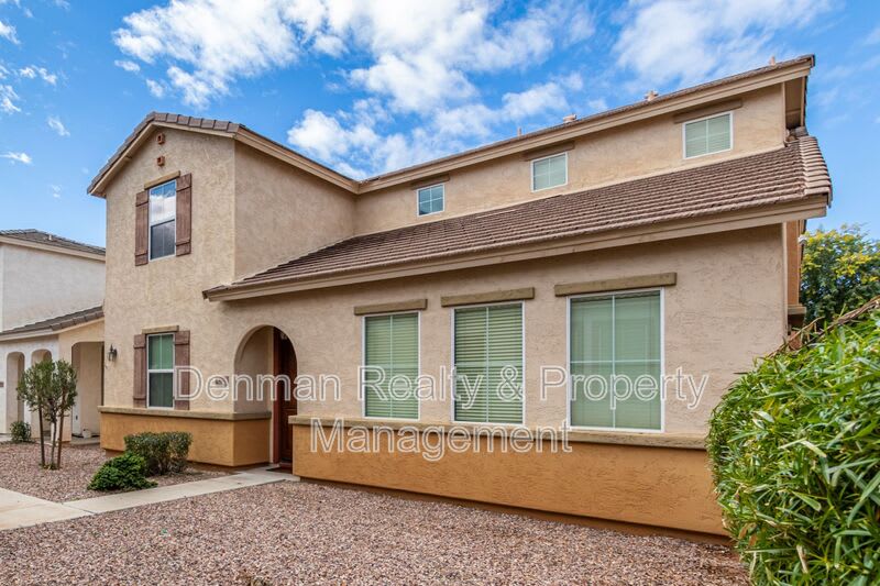 4262 E. Carla Vista Drive – photo 1