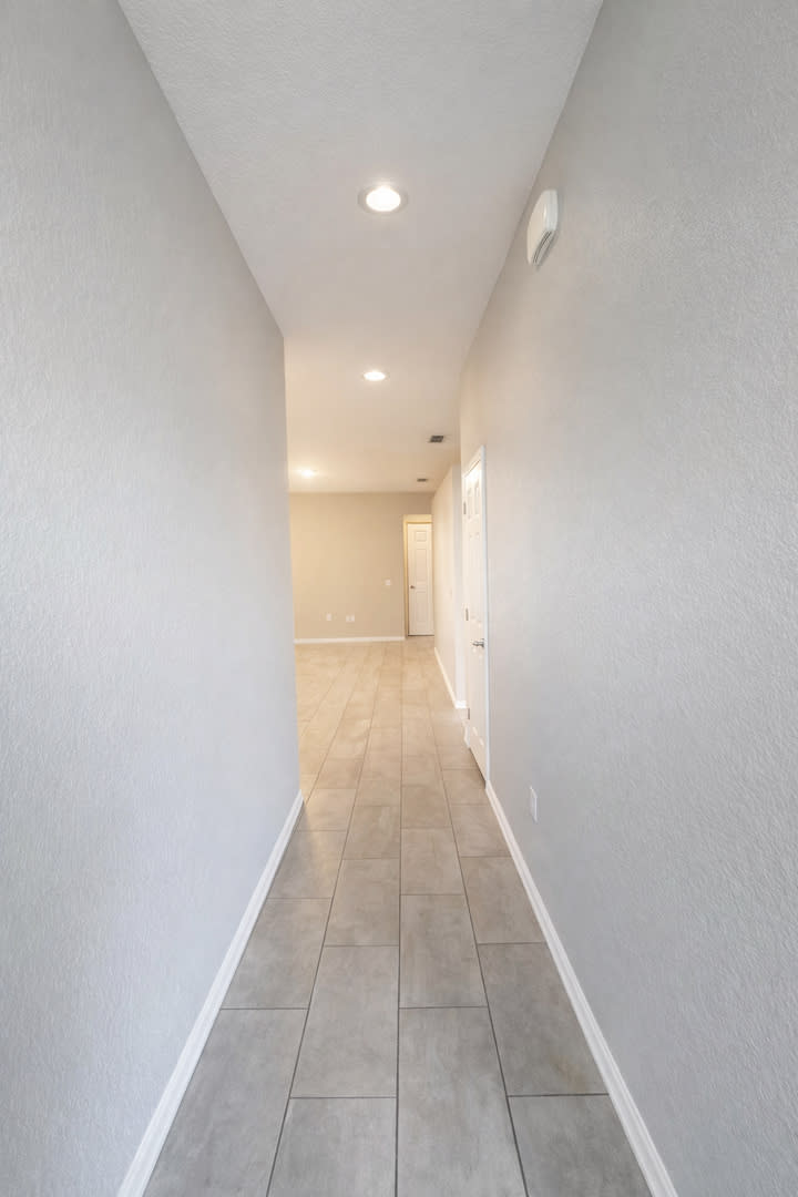 Newly Renovated 4-Bedroom Home Near Lake Shipp – Winter Haven – photo 4