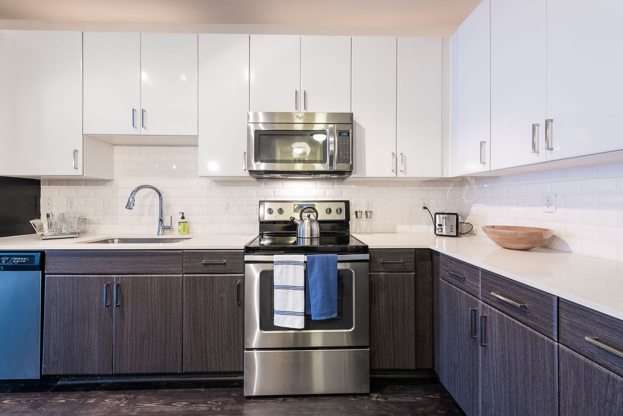 Station R – photo 2