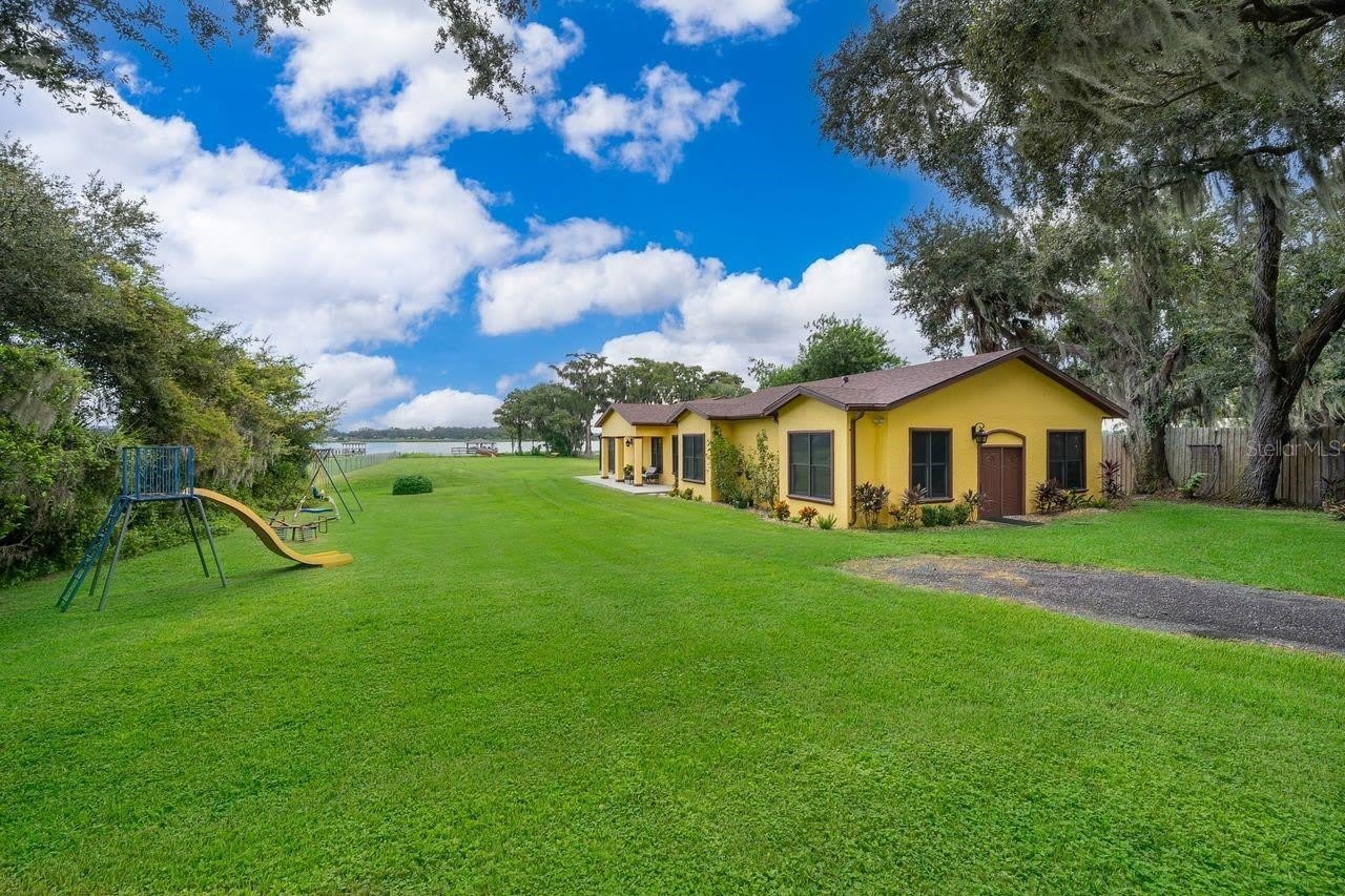2339 Neptune Road – photo 2