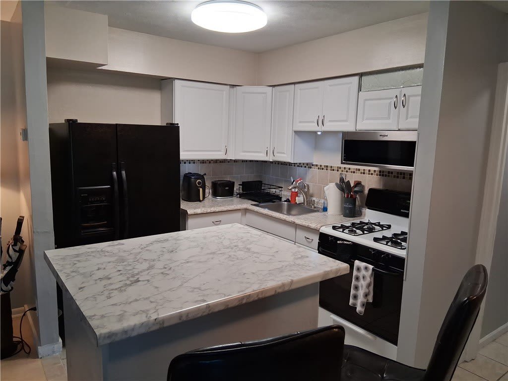 701 College Park Dr – photo 3