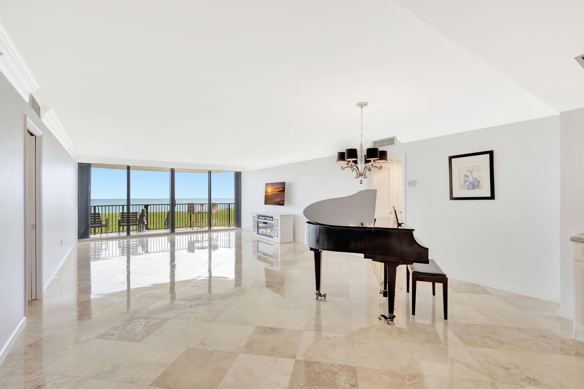 400 Beach Road – photo 5