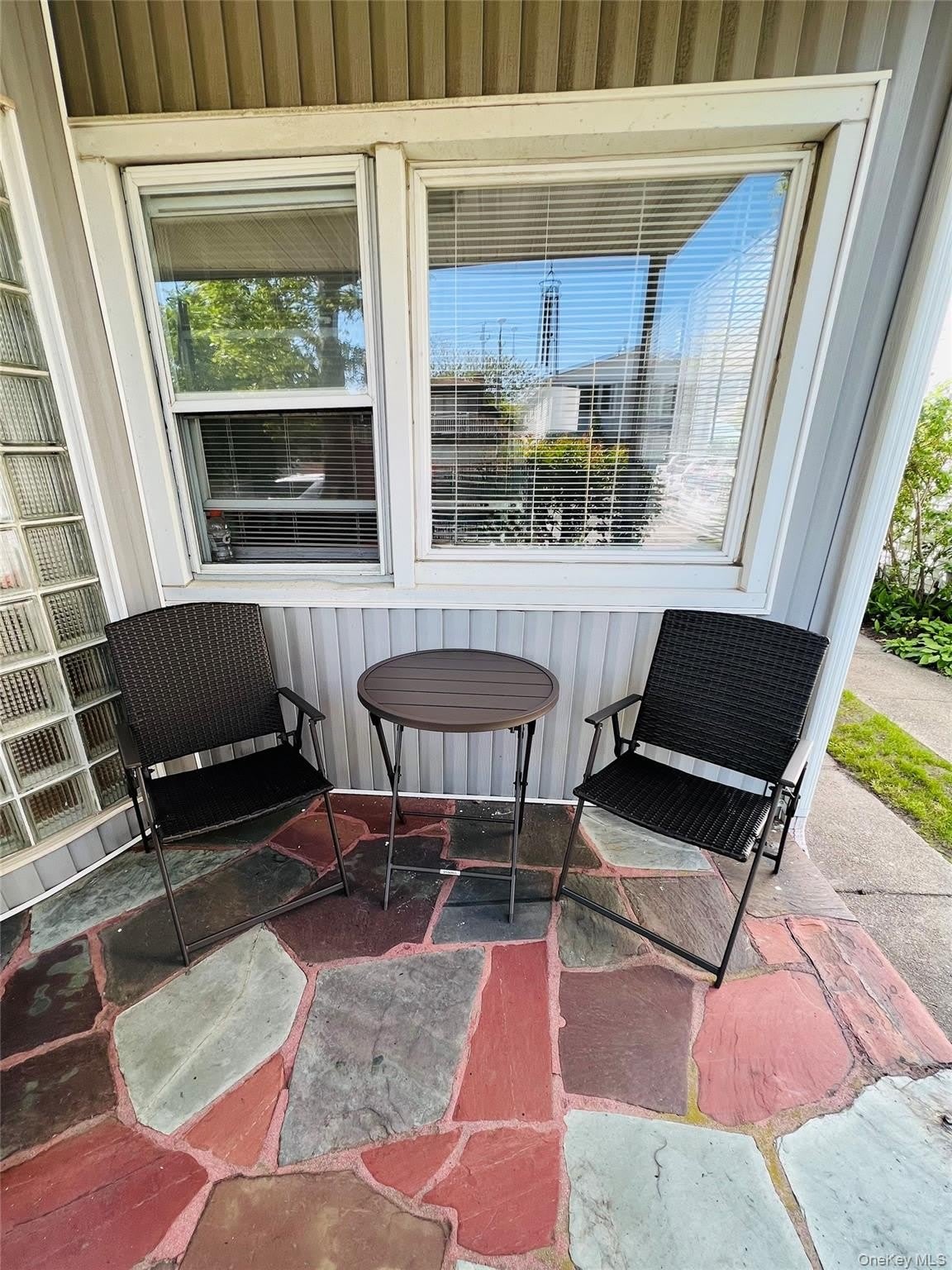 435 E Chester Street – photo 2
