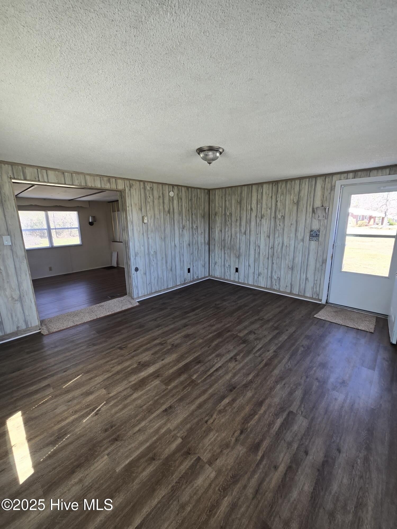 709 Jim Blake Road – photo 4